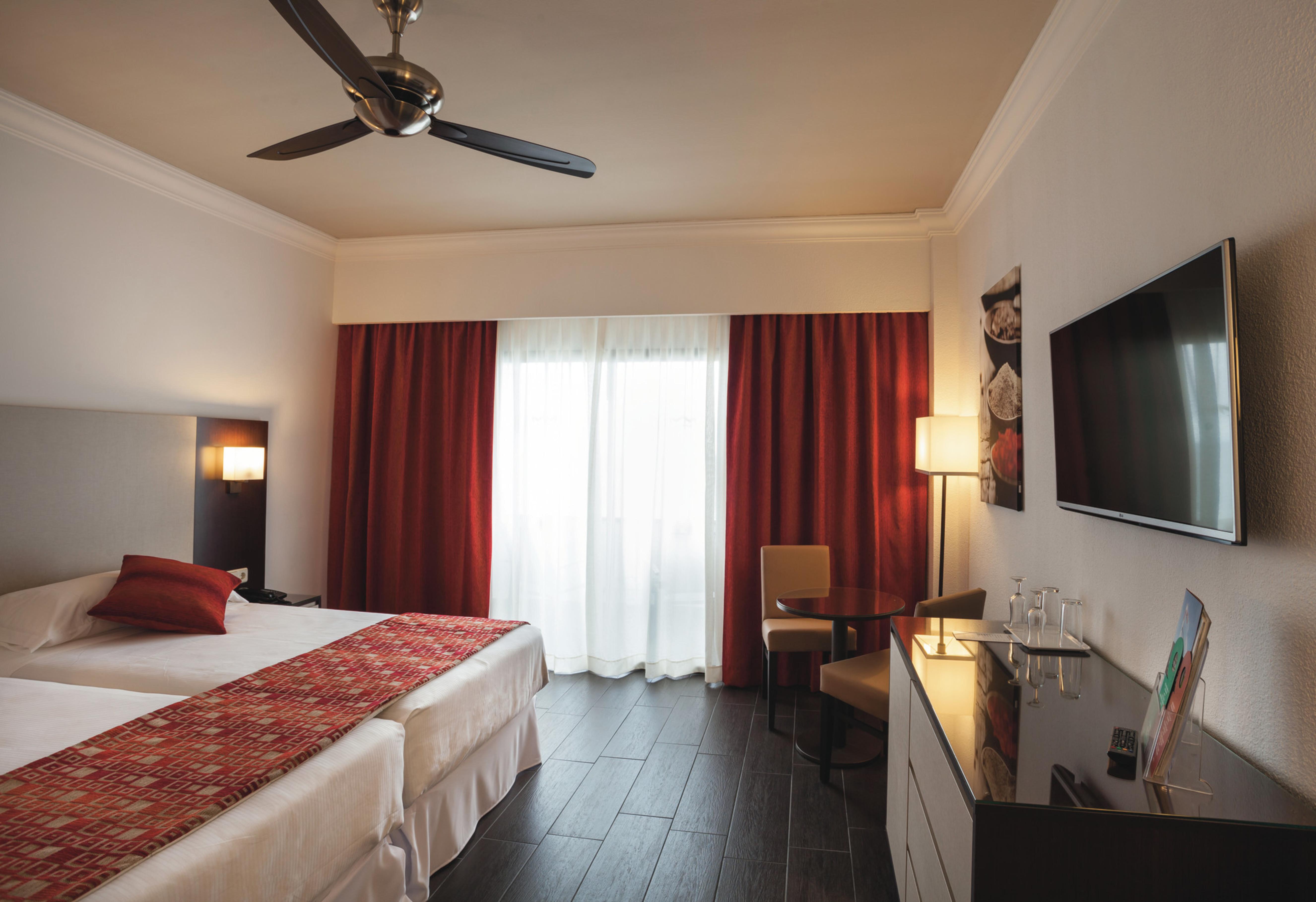 Hotel Riu Monica - Adults Only Nerja Ngoại thất bức ảnh