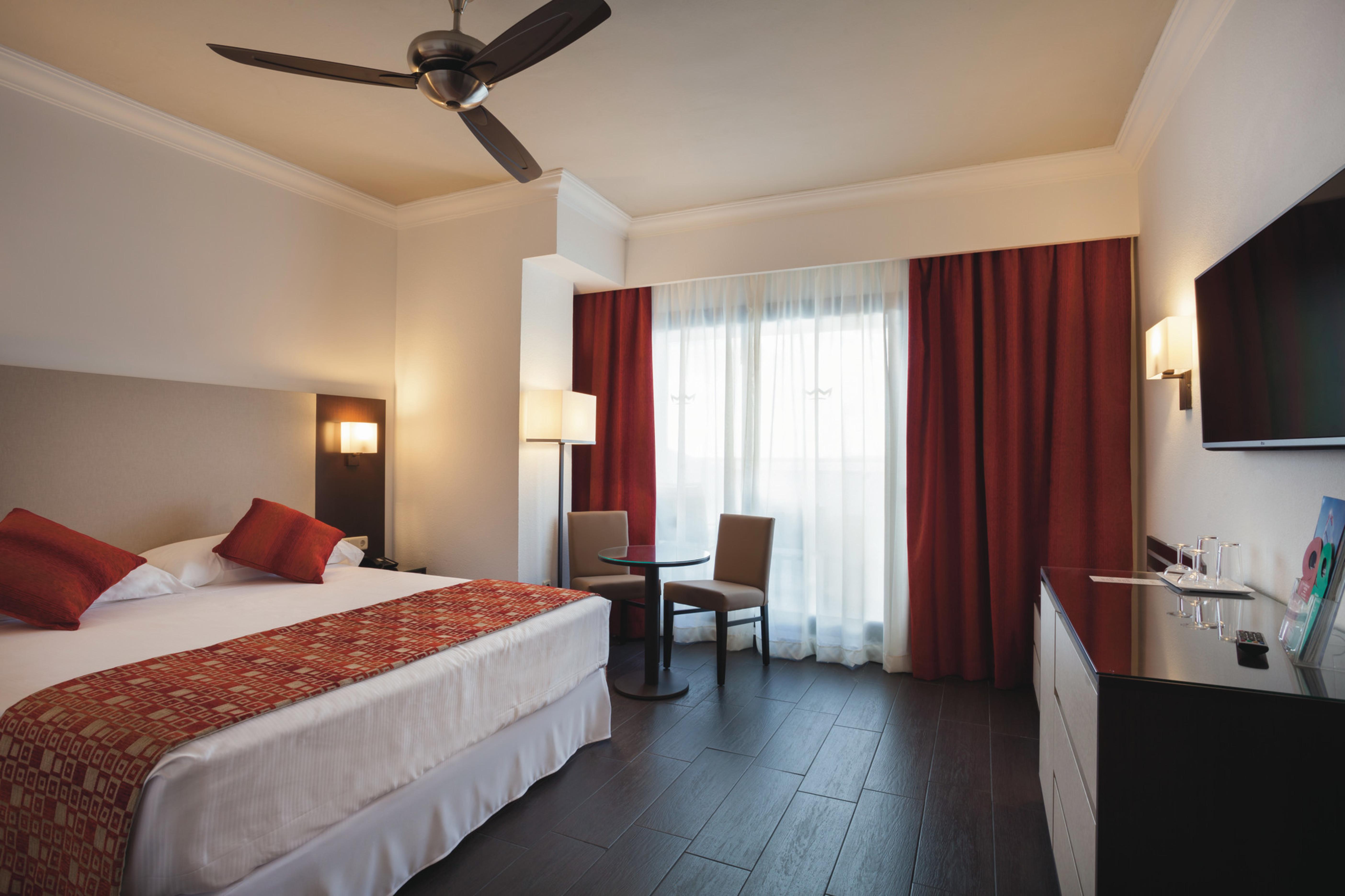 Hotel Riu Monica - Adults Only Nerja Ngoại thất bức ảnh