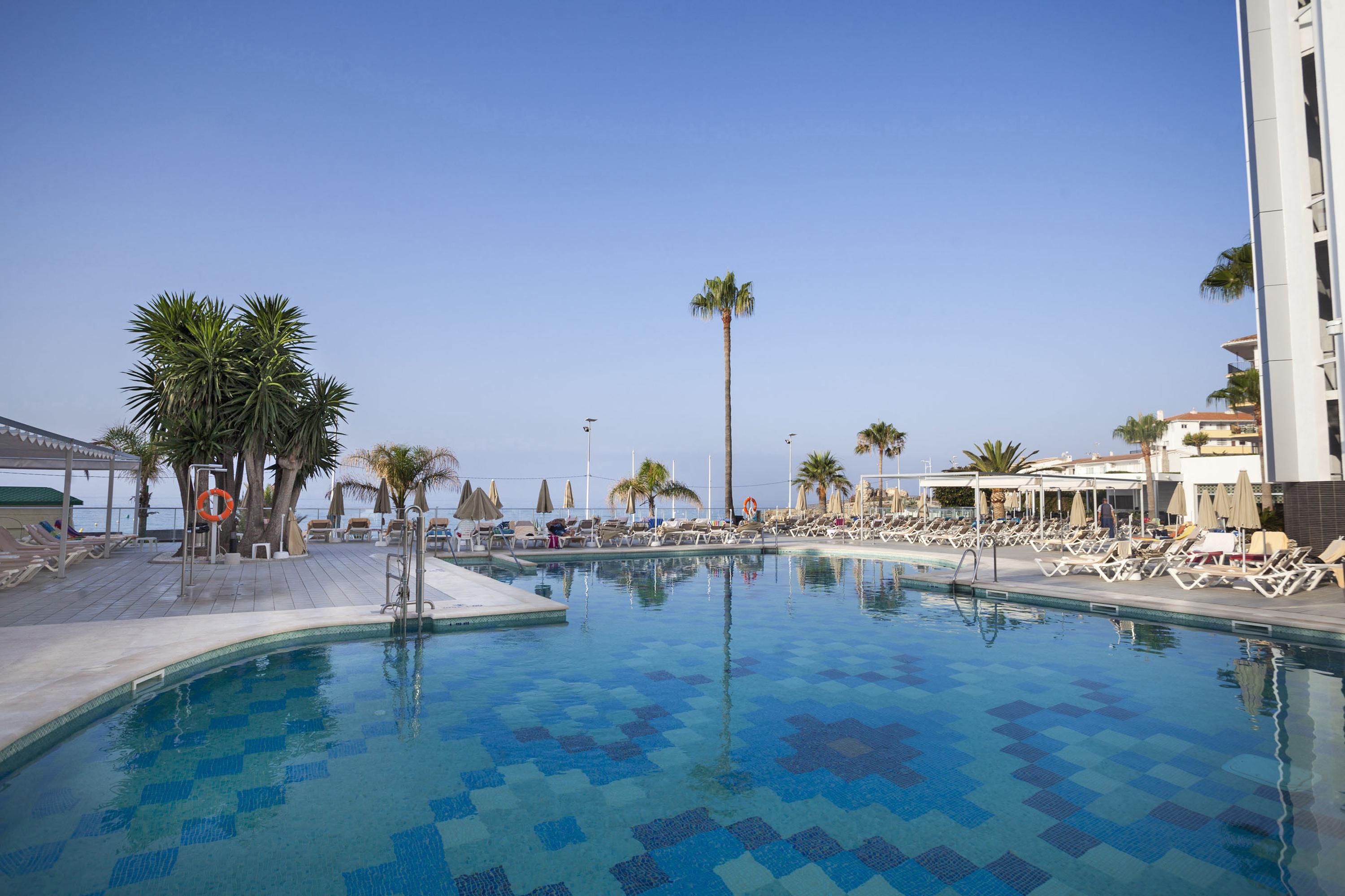 Hotel Riu Monica - Adults Only Nerja Ngoại thất bức ảnh