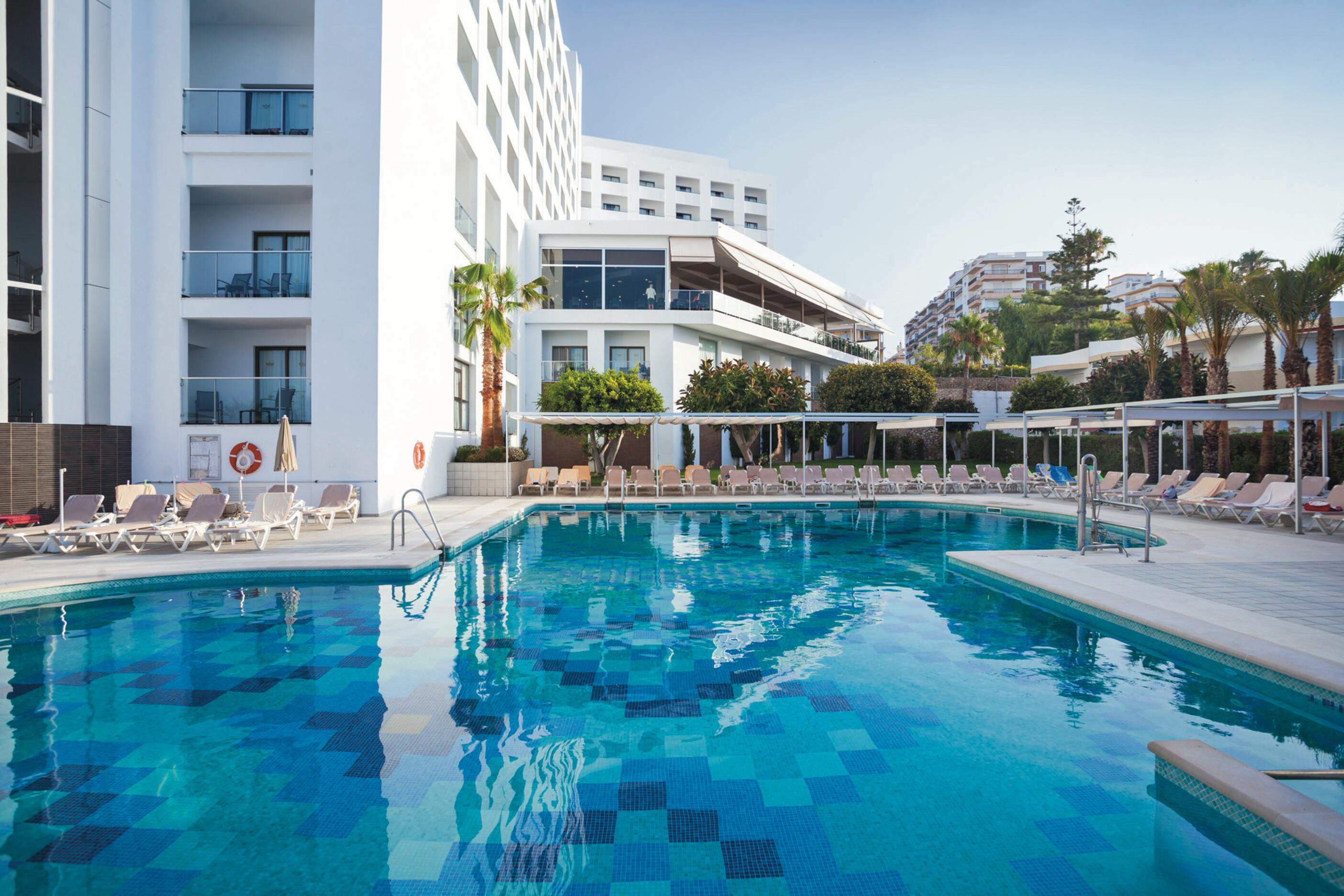 Hotel Riu Monica - Adults Only Nerja Ngoại thất bức ảnh