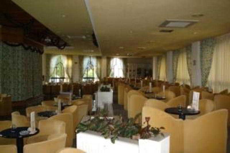 Hotel Riu Monica - Adults Only Nerja Ngoại thất bức ảnh
