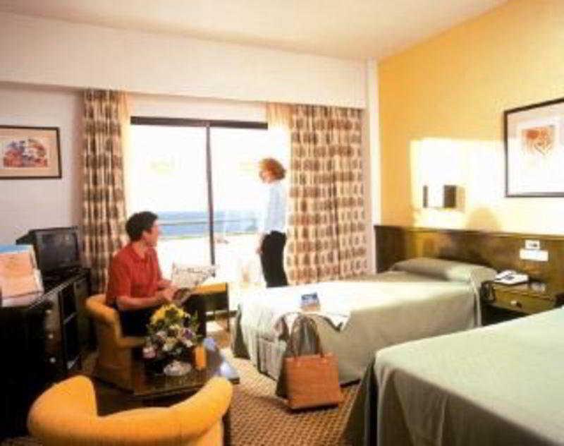 Hotel Riu Monica - Adults Only Nerja Ngoại thất bức ảnh